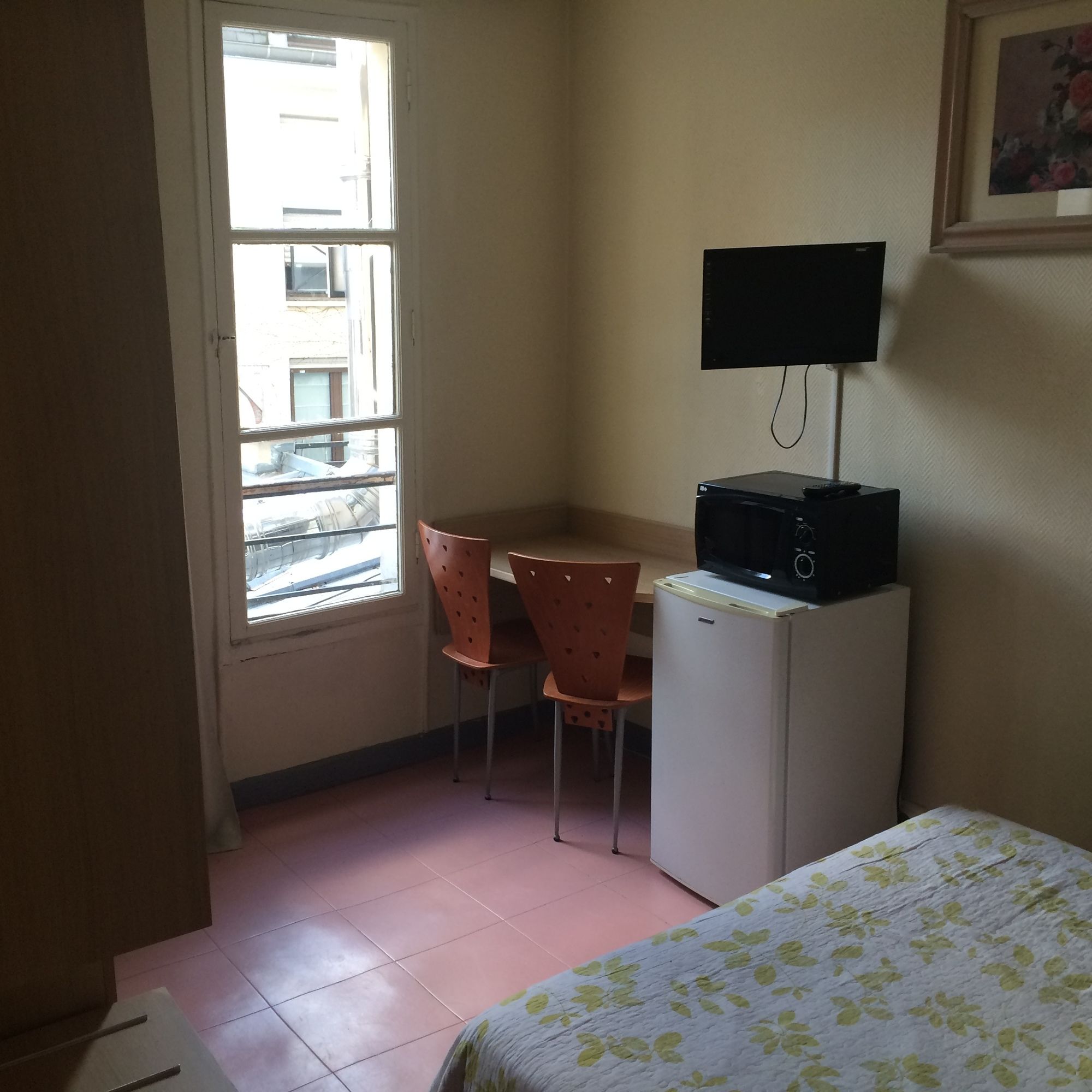 Фото Au Royal Mad Hotel