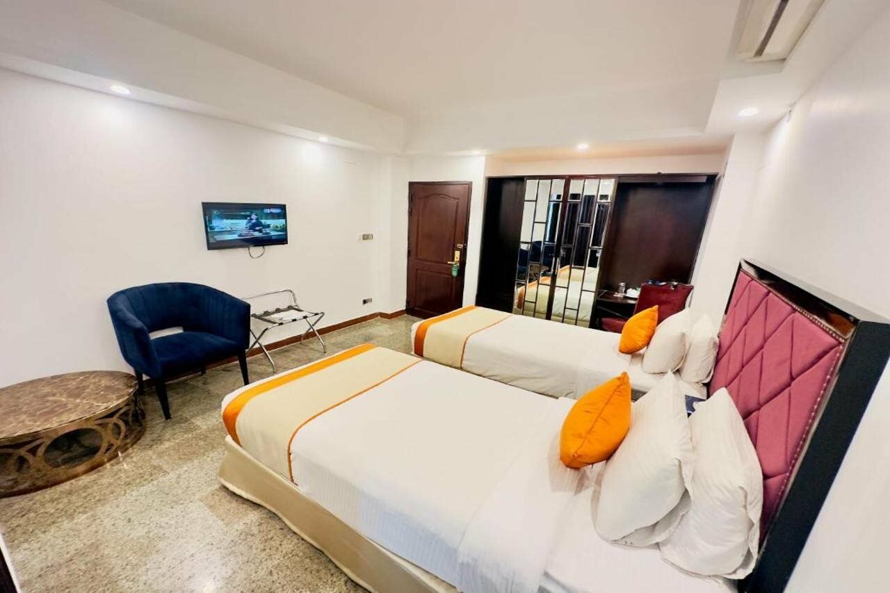 Фото The Elite Residence Dhaka