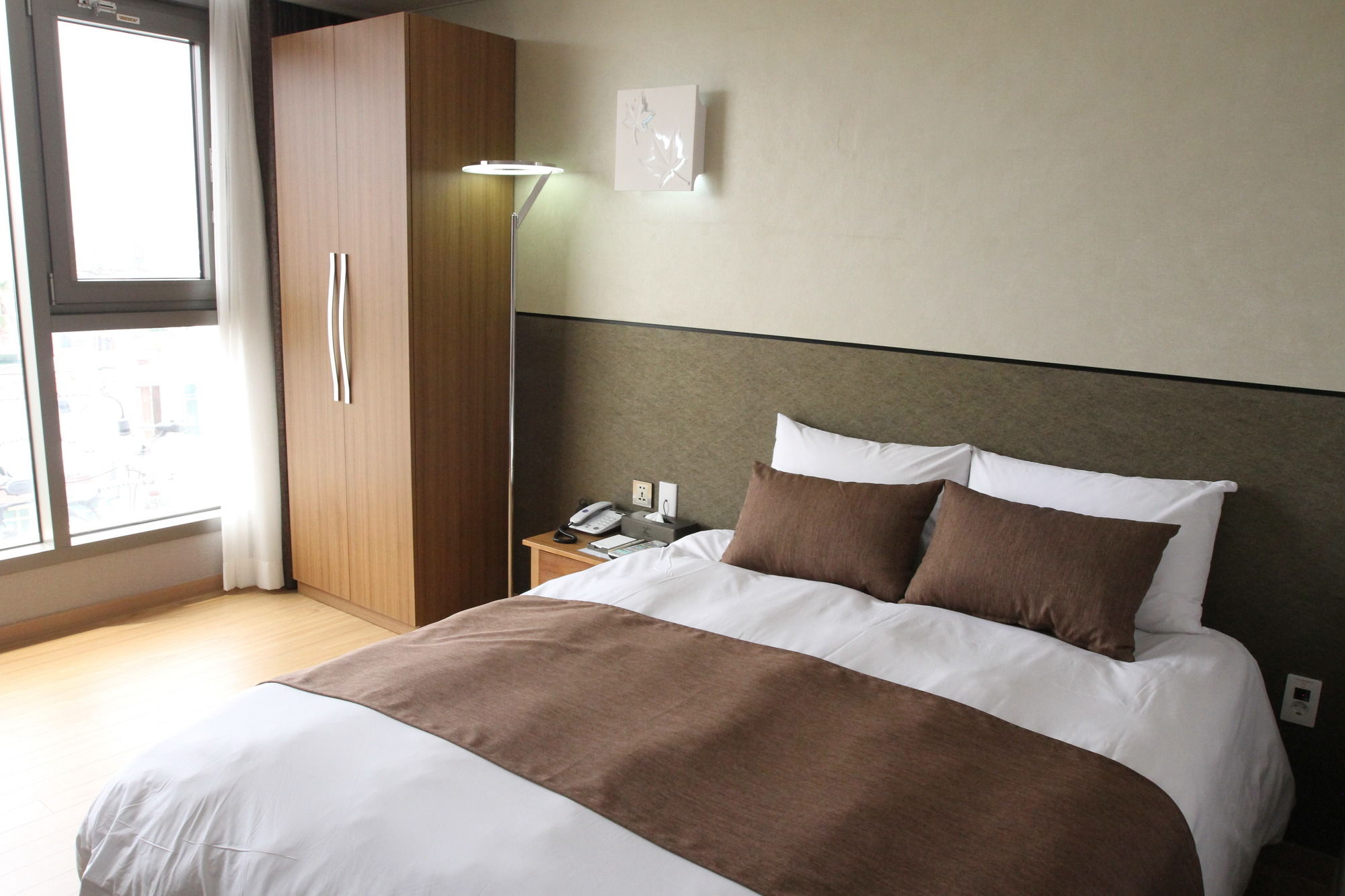 Фото Black Sands Hotel