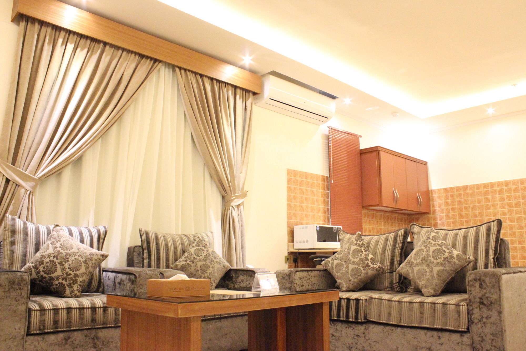 Фото Sama Inn Hotel Apartments