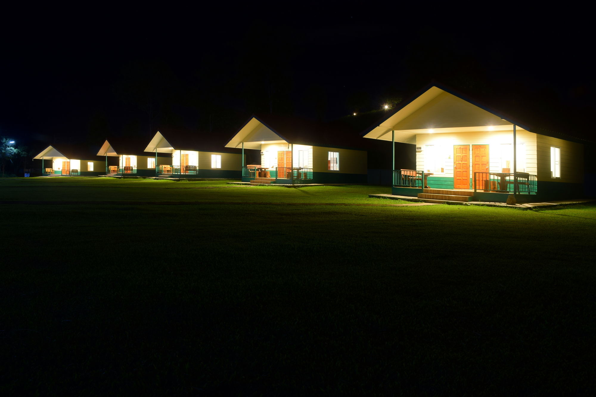 Фото Kaeo Fa Sai Resort