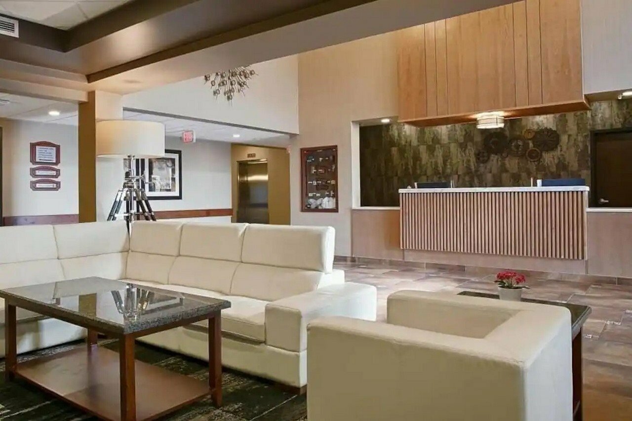 Фото Days Inn by Wyndham Redwater