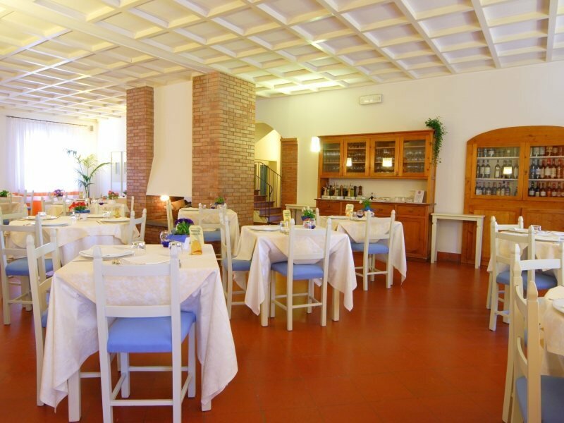 Фото Hotel Le Renaie