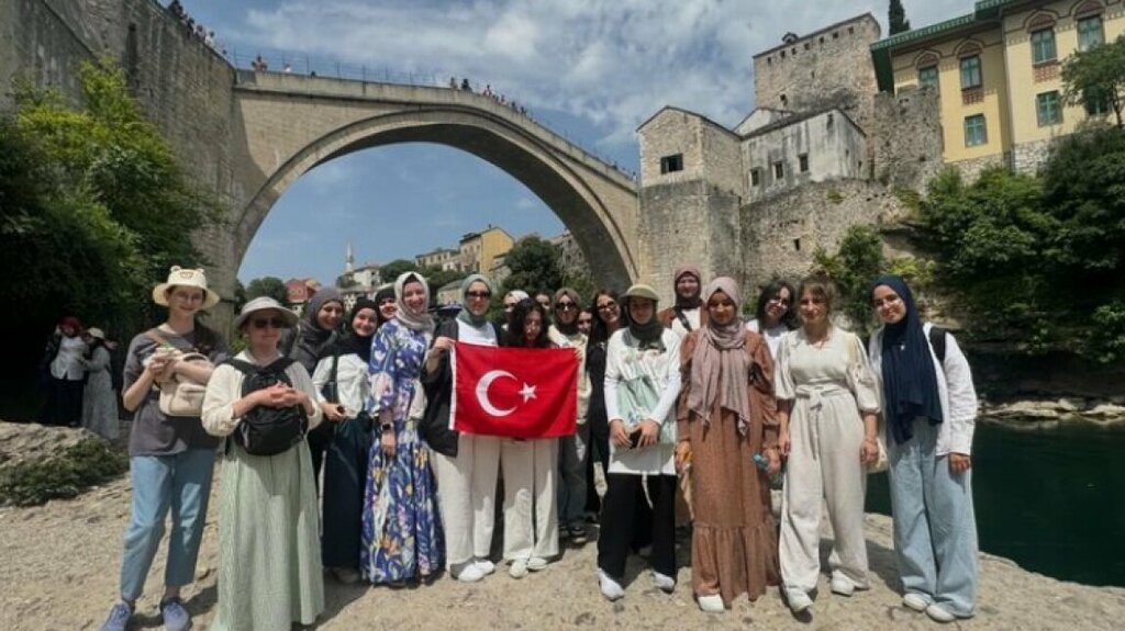 Lyceum Martyr Omer Halisdemir Anatolian Imam Hatip High School, Ankara, photo
