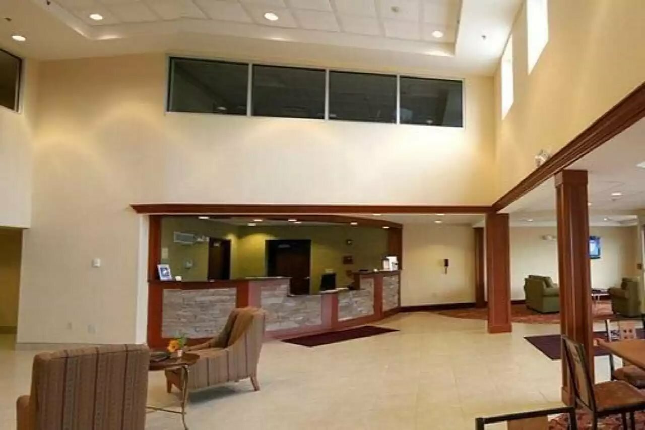 Фото Comfort Inn & Suites