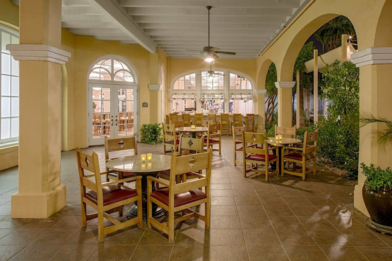 Фото Crowne Plaza Phoenix - Chandler Golf Resort, an Ihg Hotel