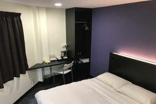 Гостиница L Hotel @ 51 Desker в Сингапуре