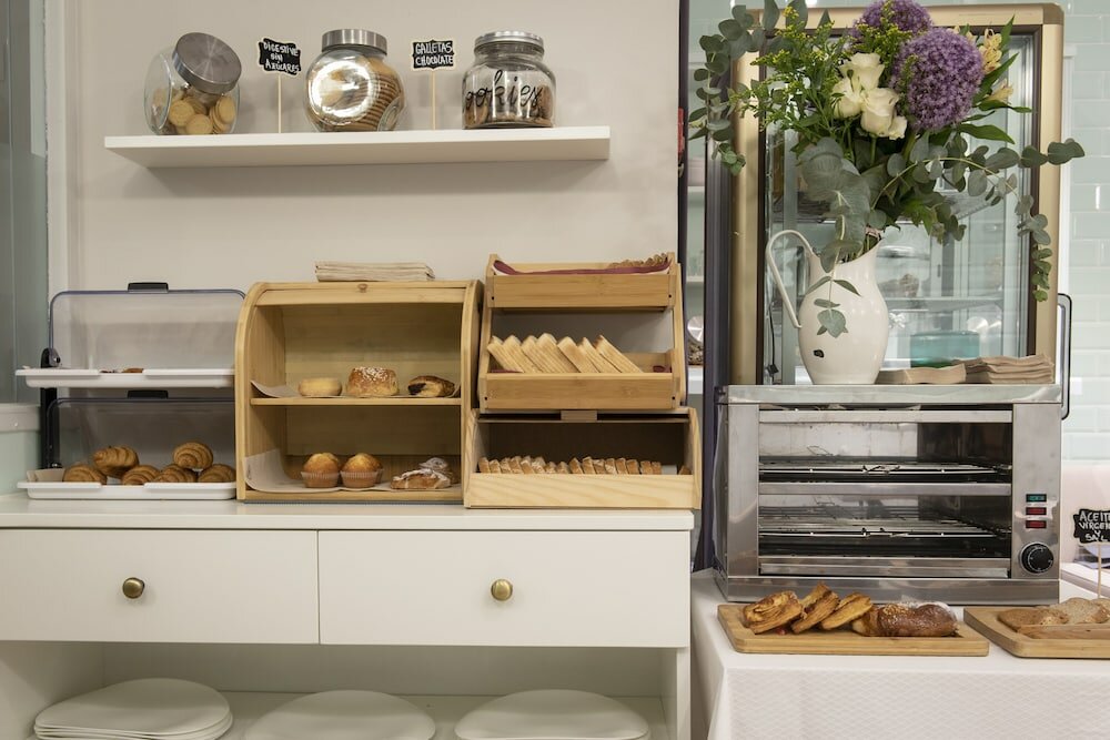 Фото Hotel Infanta Isabel