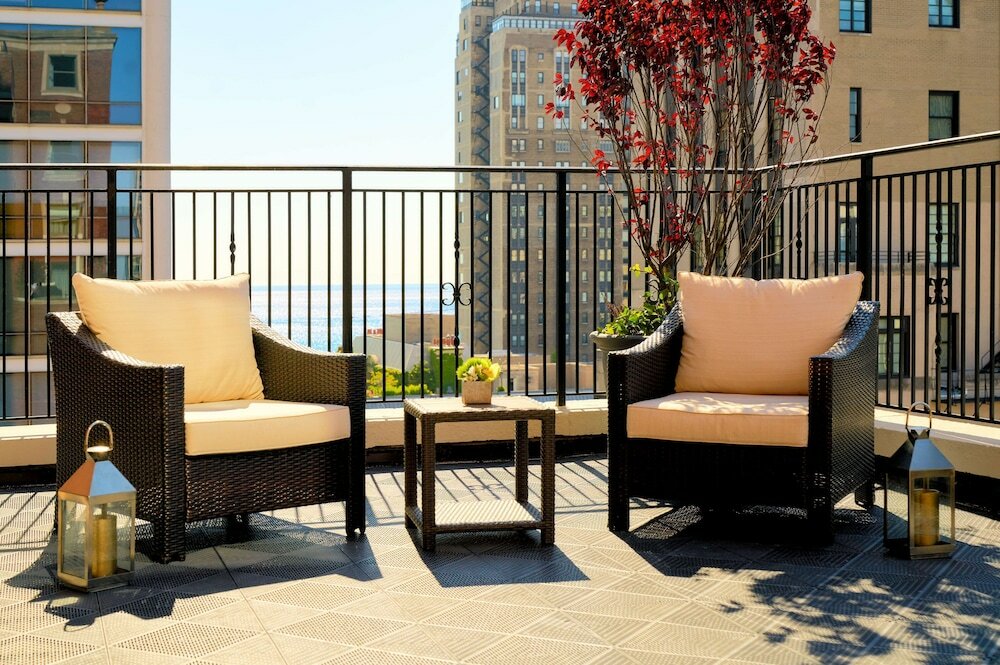 Фото Ambassador Chicago