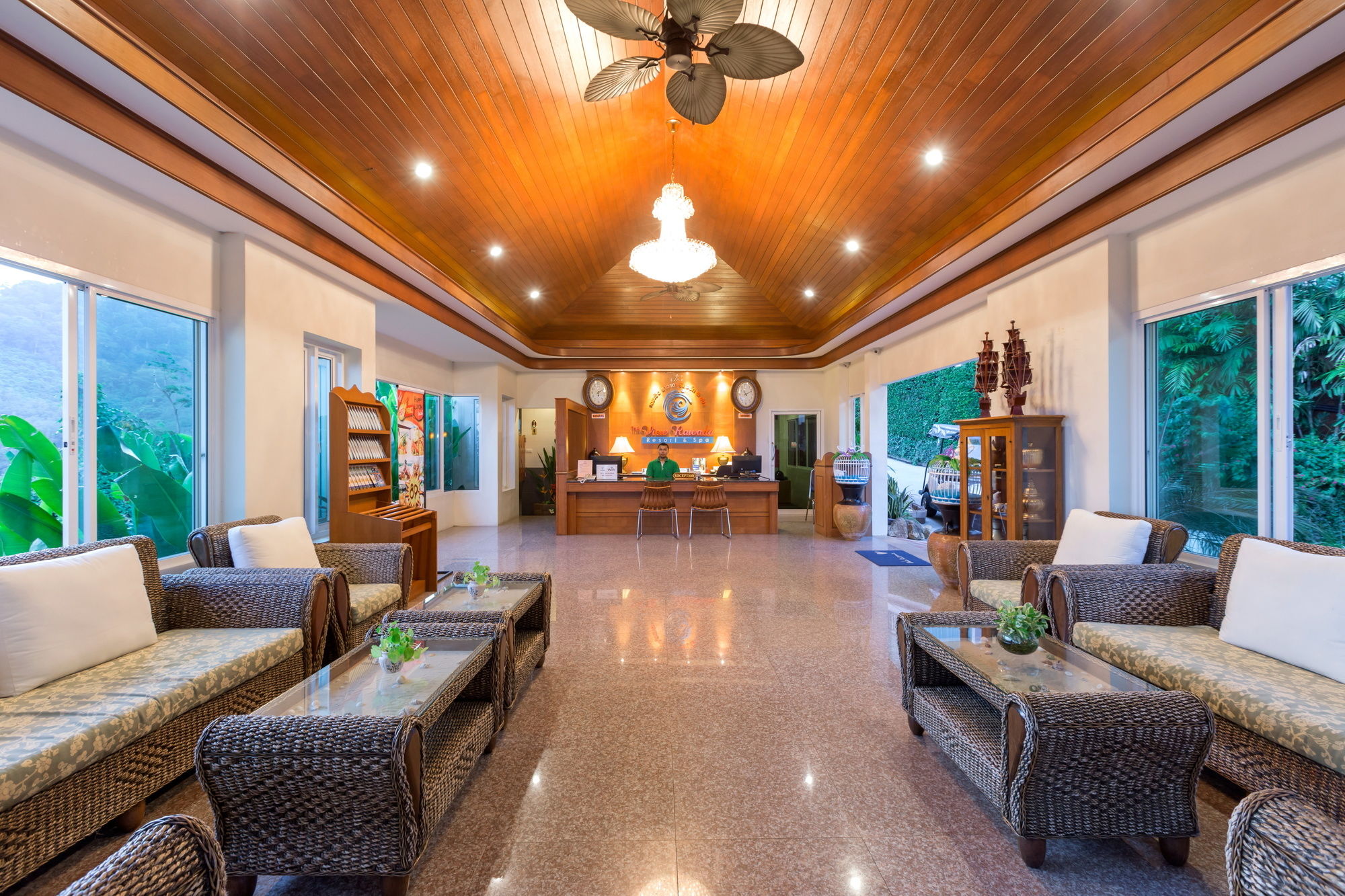 Фото The View Rawada Phuket