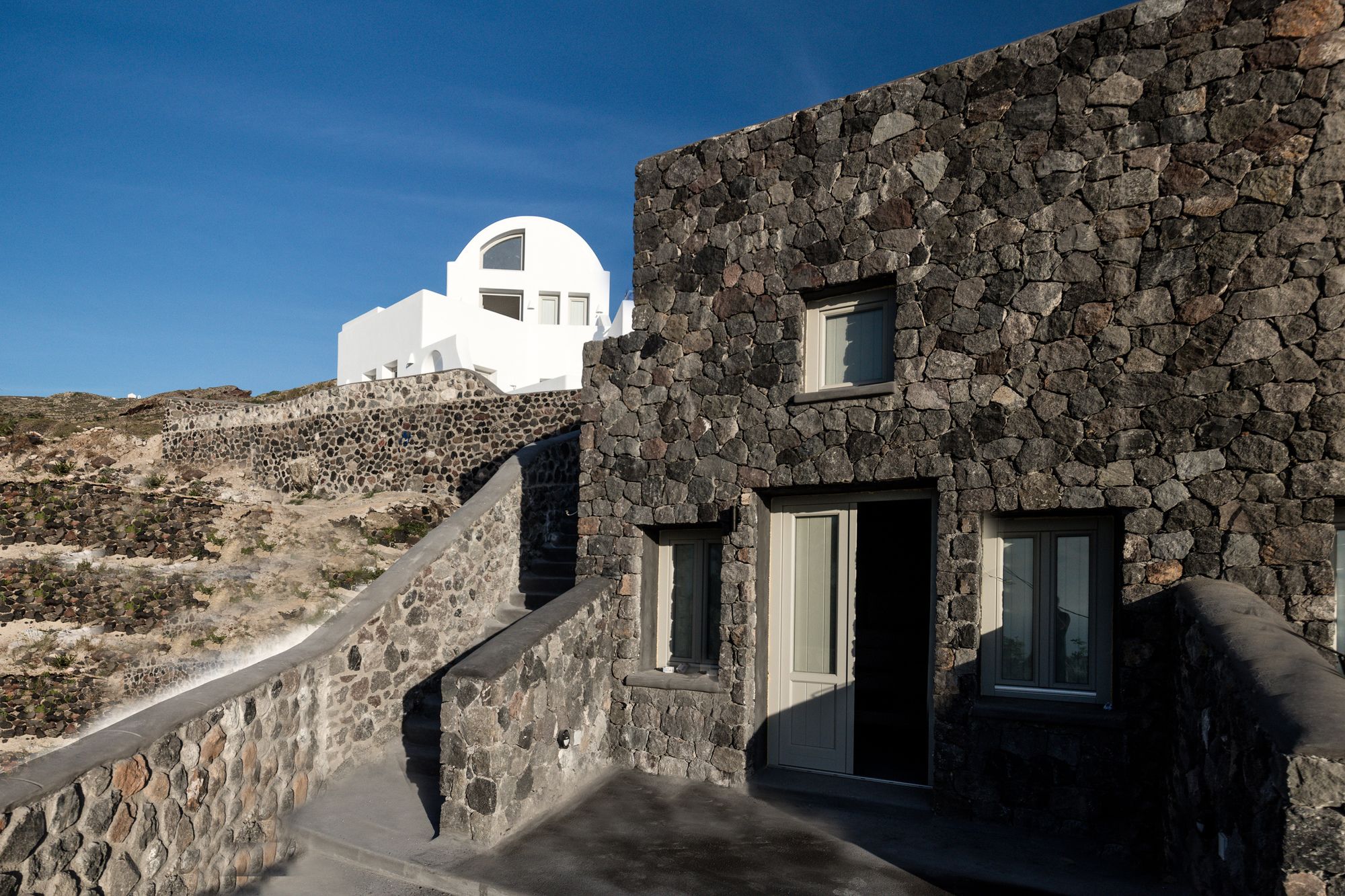 Фото Aperanto Suites