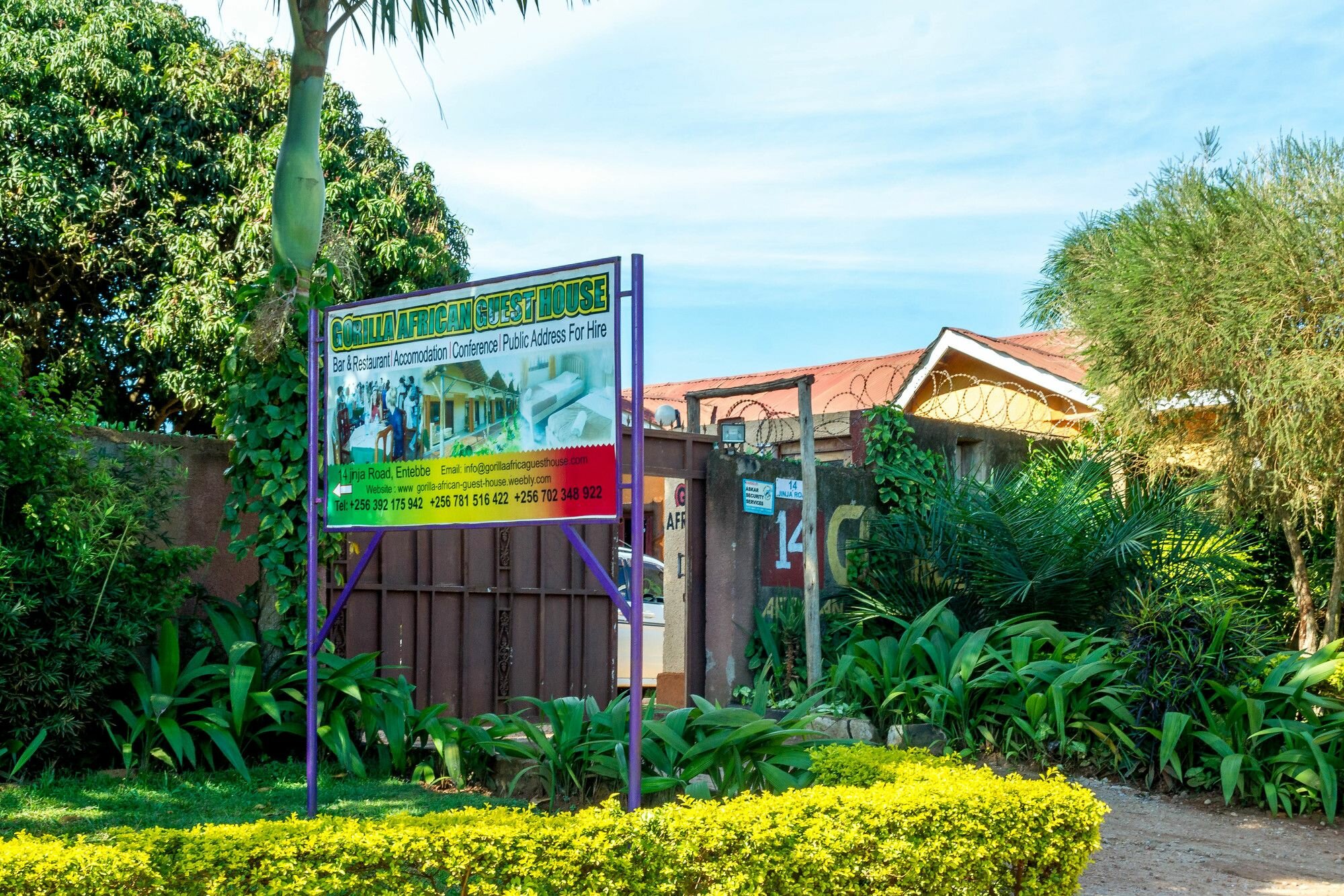 Фото отеля 2