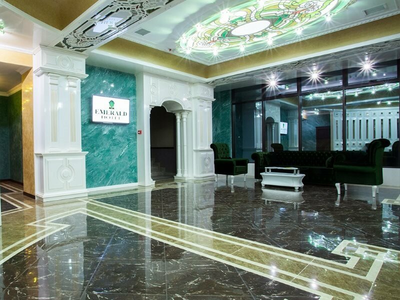 Фото Emerald Hotel