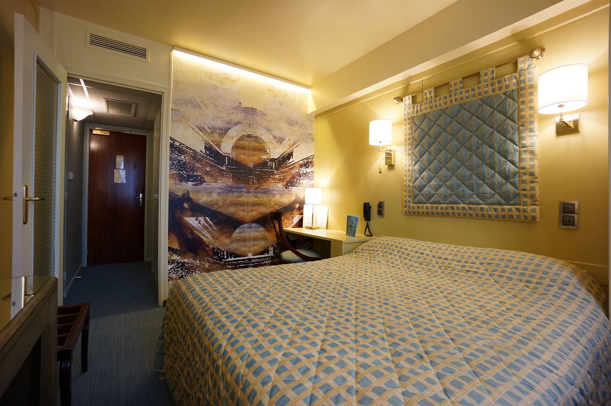 Фото Terminus du Forez Saint Etienne Centre Gare Chateaucreux