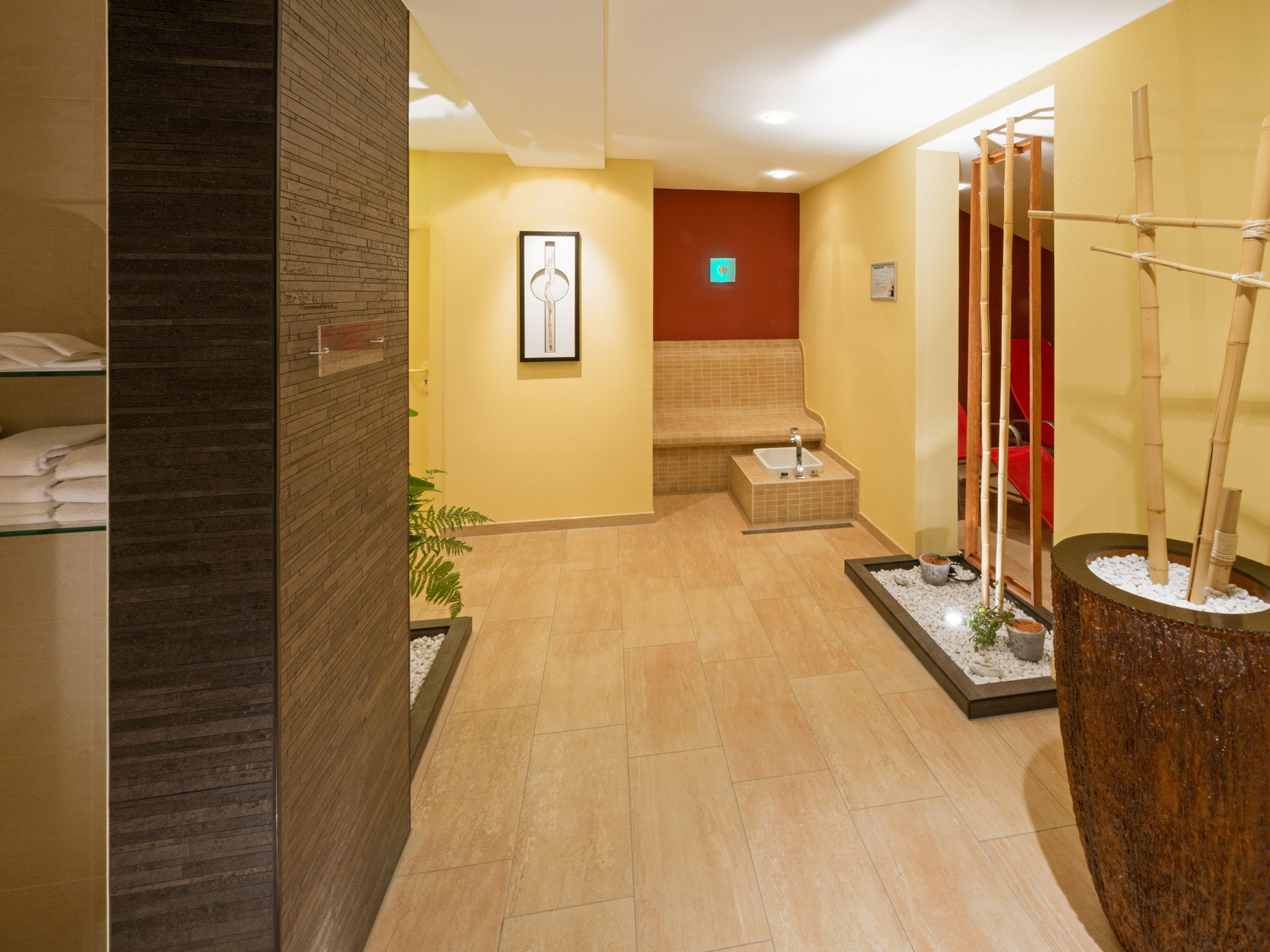 Фото Dormero Hotel Plauen