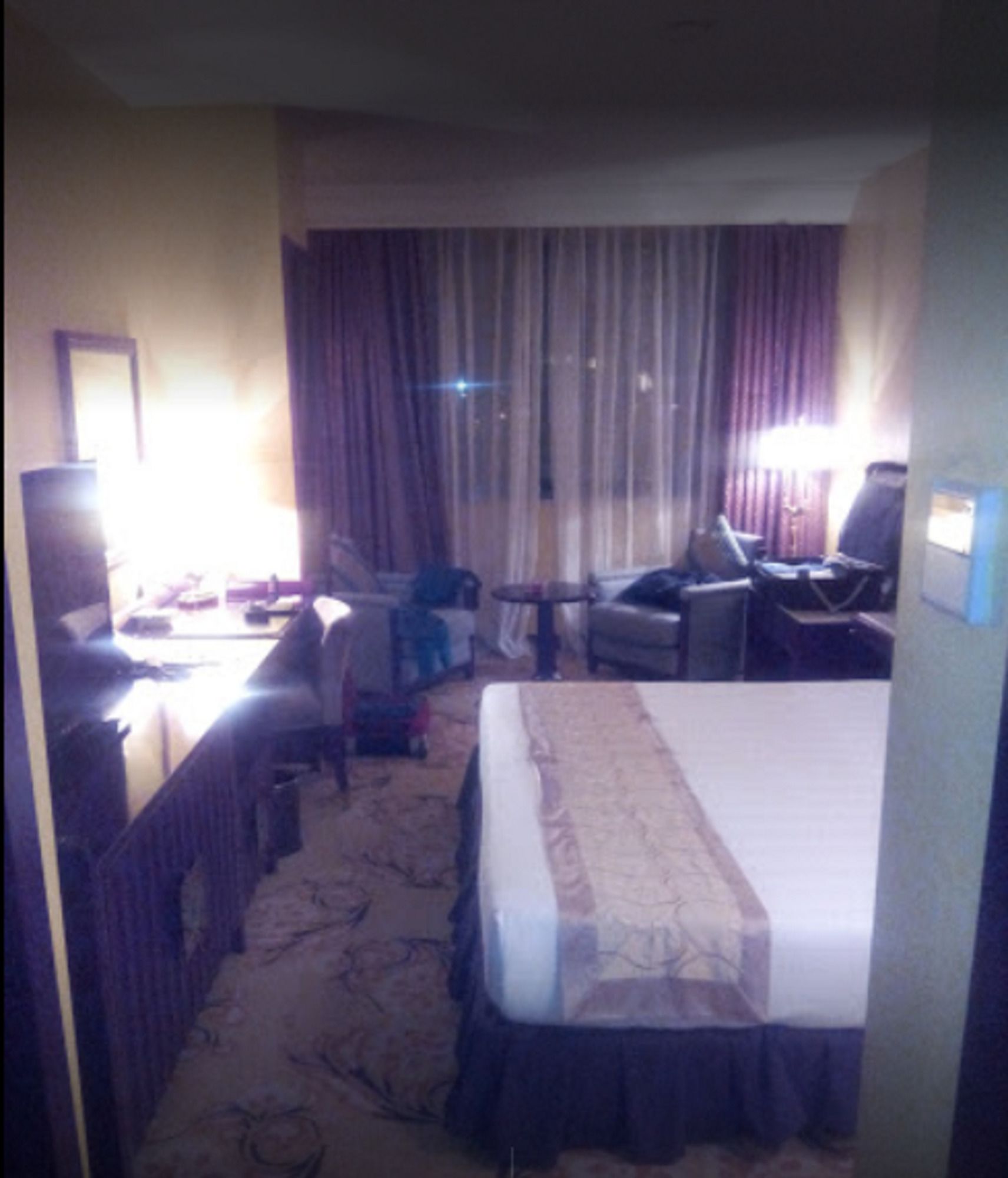 Фото Oasis Hotel