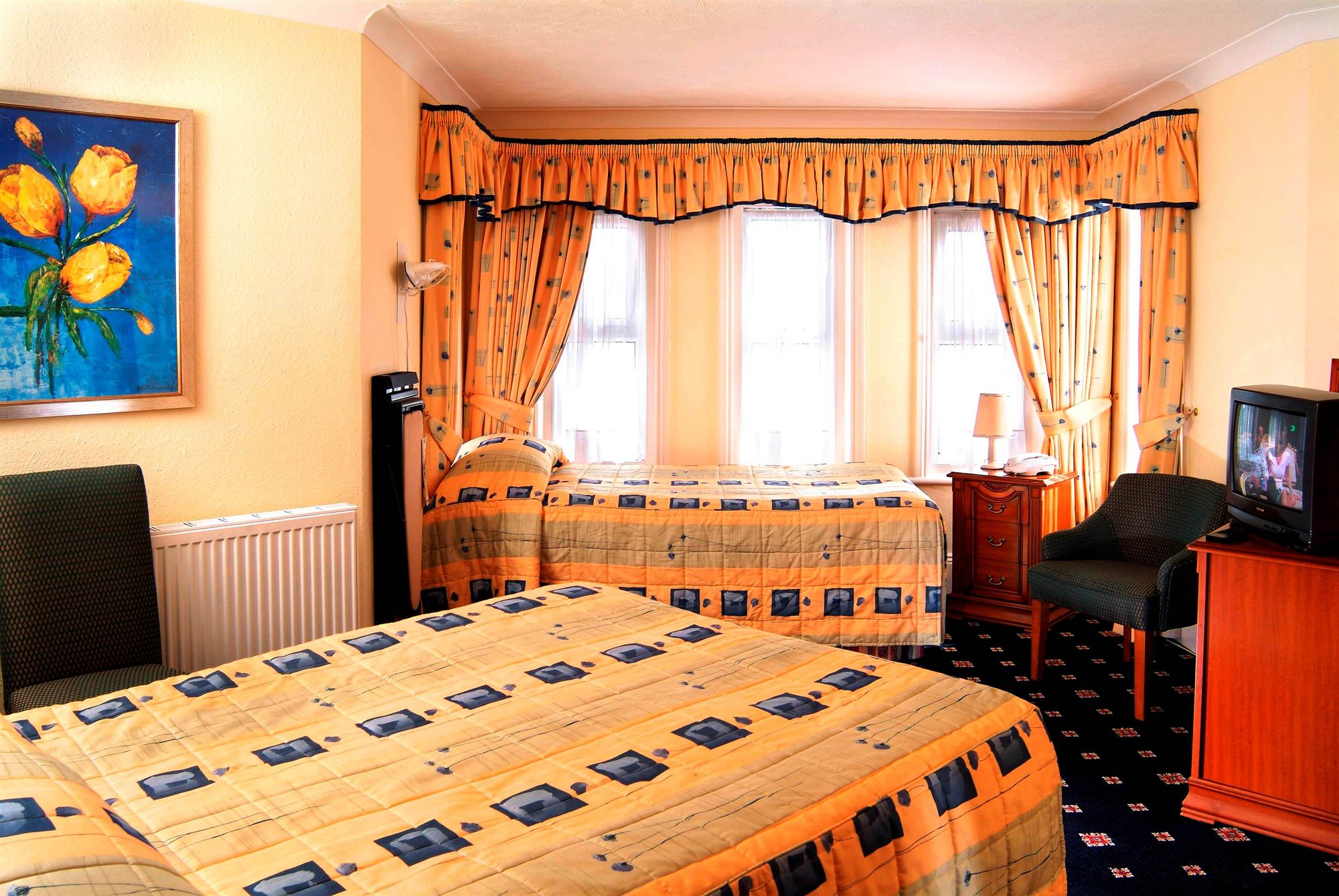 Фото отеля 3