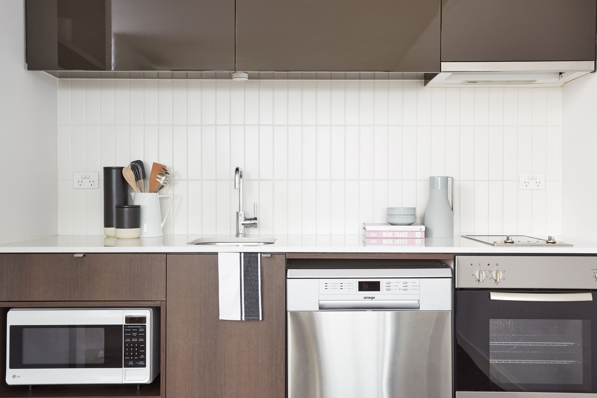 Фото  Dandenong Central Apartment