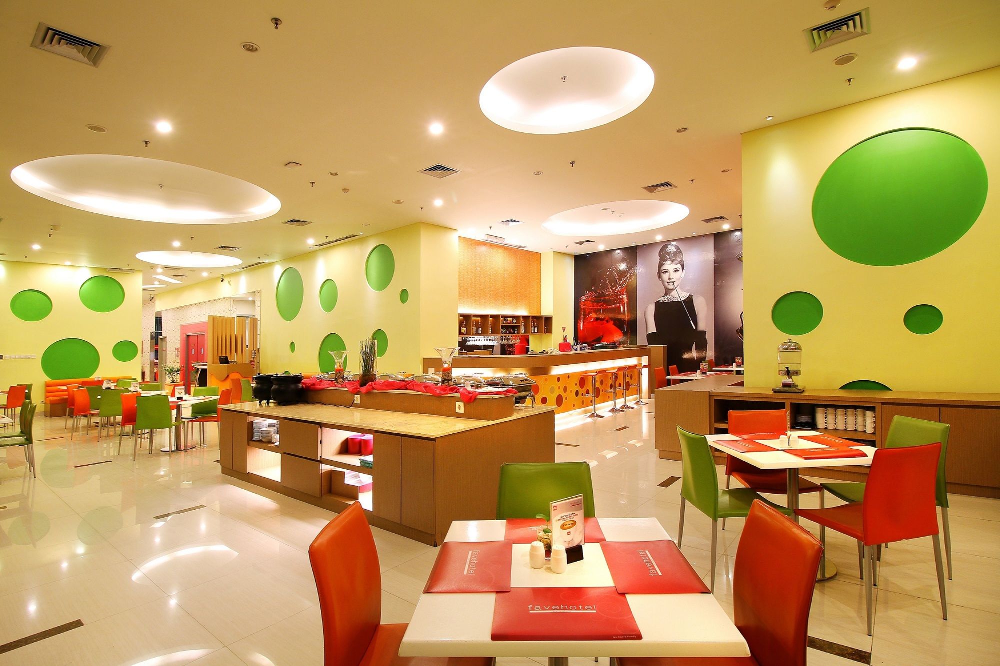 Фото Отель Favehotel Manahan