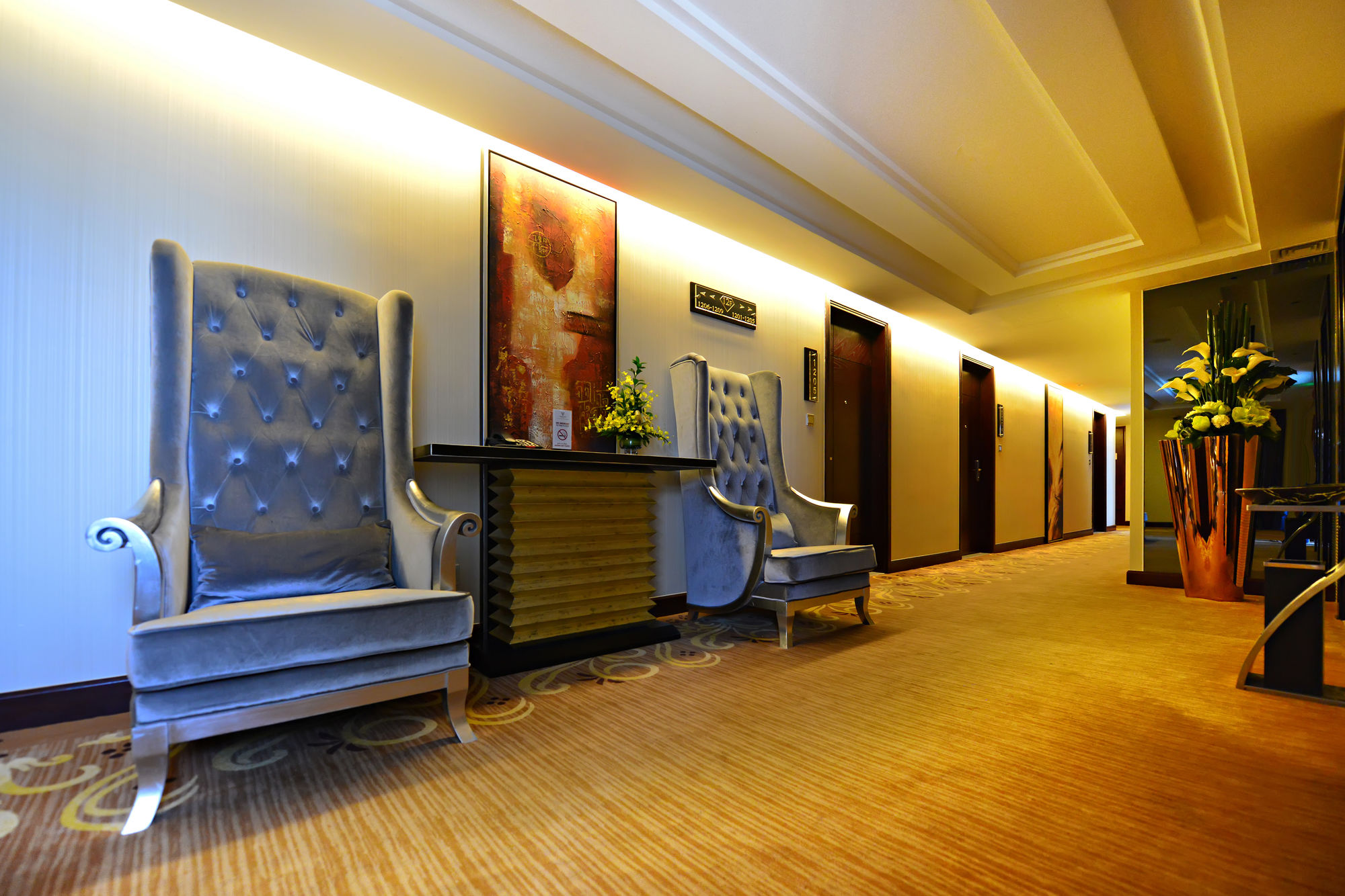 Фото Brilliant Hotel