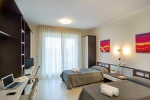 Hotel Spazio Residenza (Pescara, Montesilvano, Strada Comunale Piana, 102), hotel