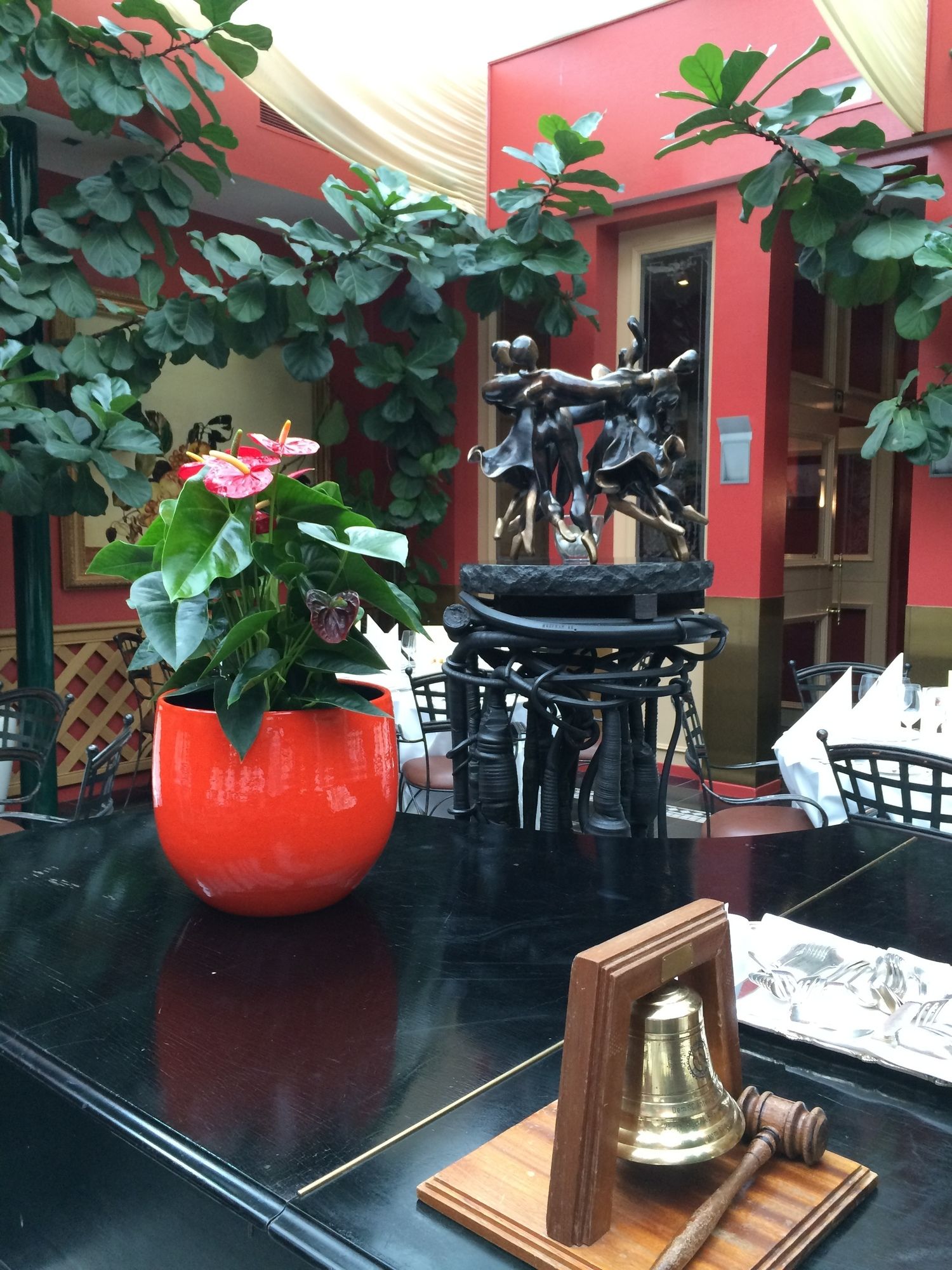 Фото Hotel Colvenier