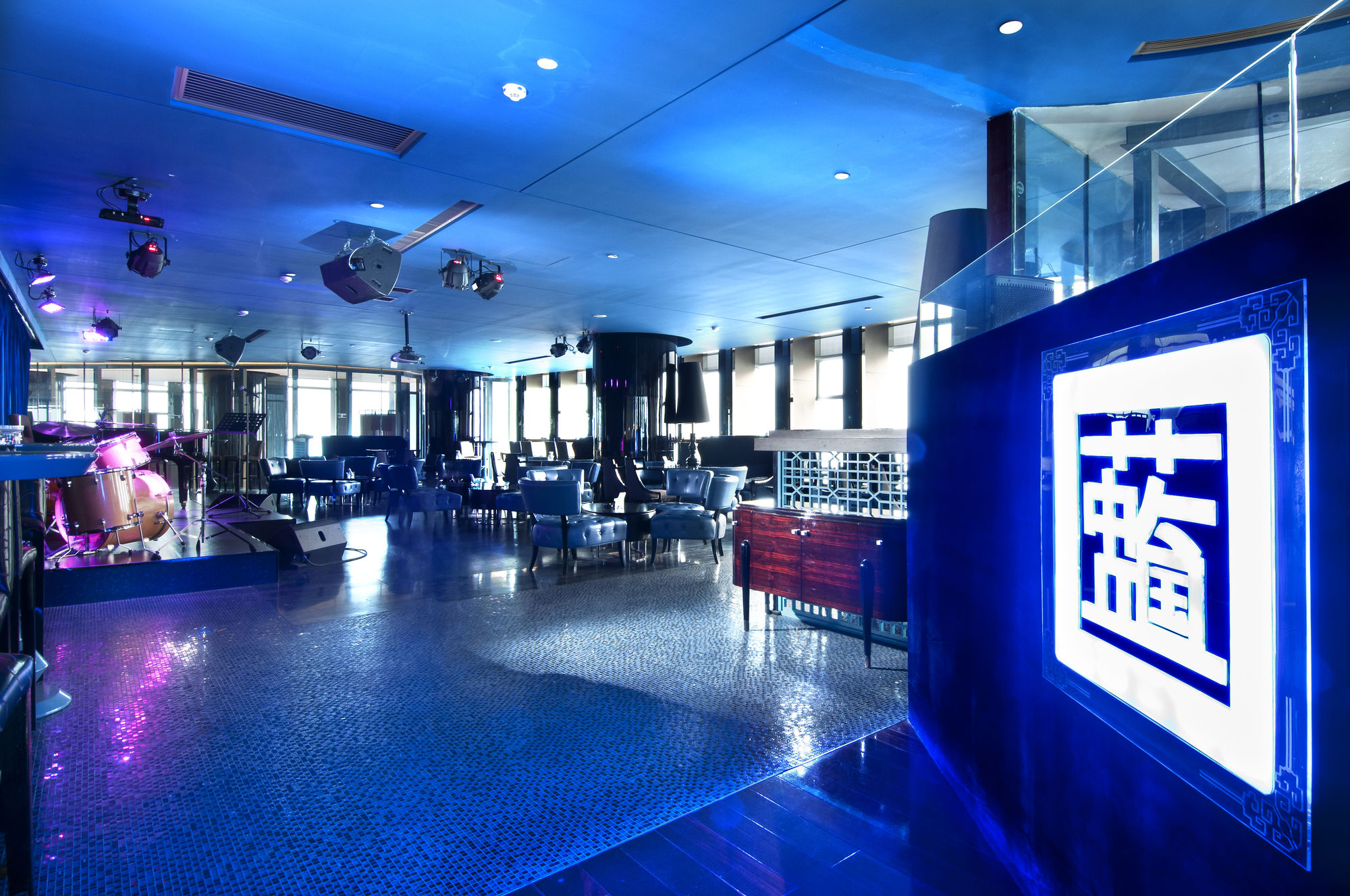 Фото Tangla Hotel Tianjin