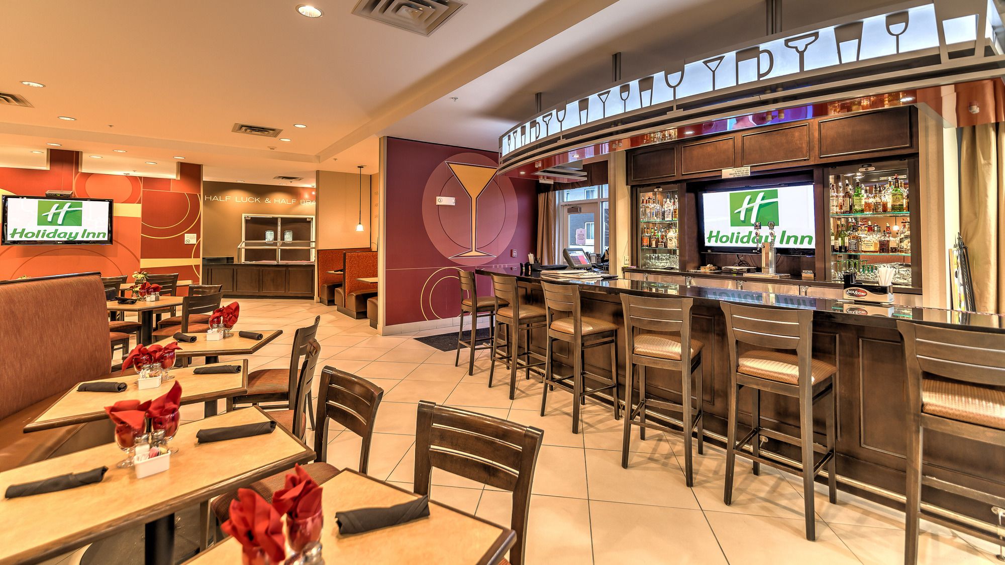 Фото Holiday Inn Oklahoma City North Quail Spgs, an Ihg Hotel