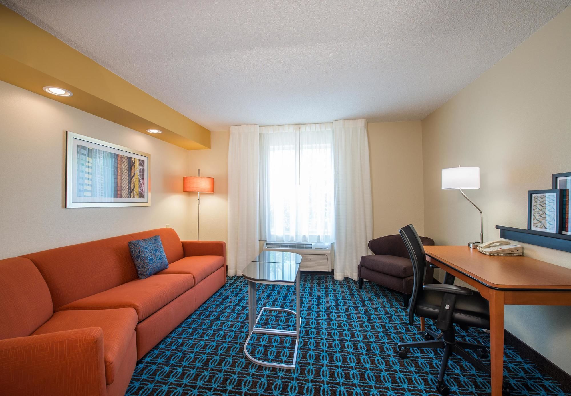 Фото Fairfield by Marriott Inn & Suites Indianapolis Northwest