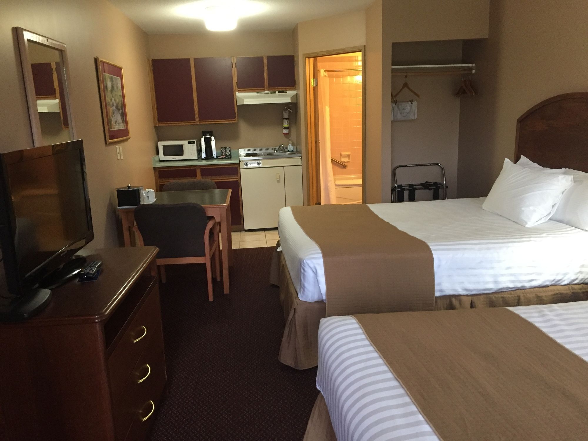 Фото Travelodge by Wyndham Courtenay