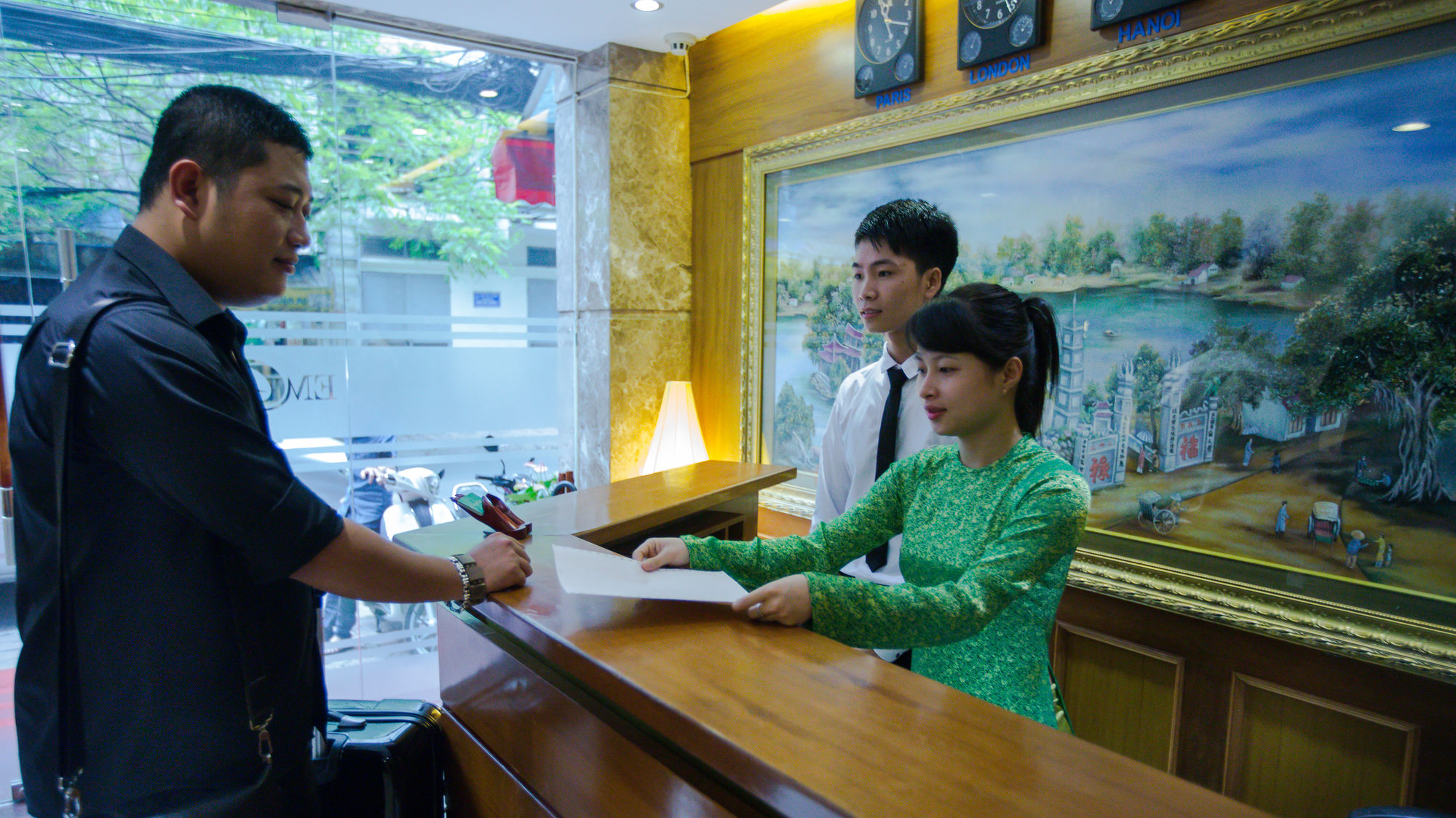 Фото Emerald Hotel Hanoi