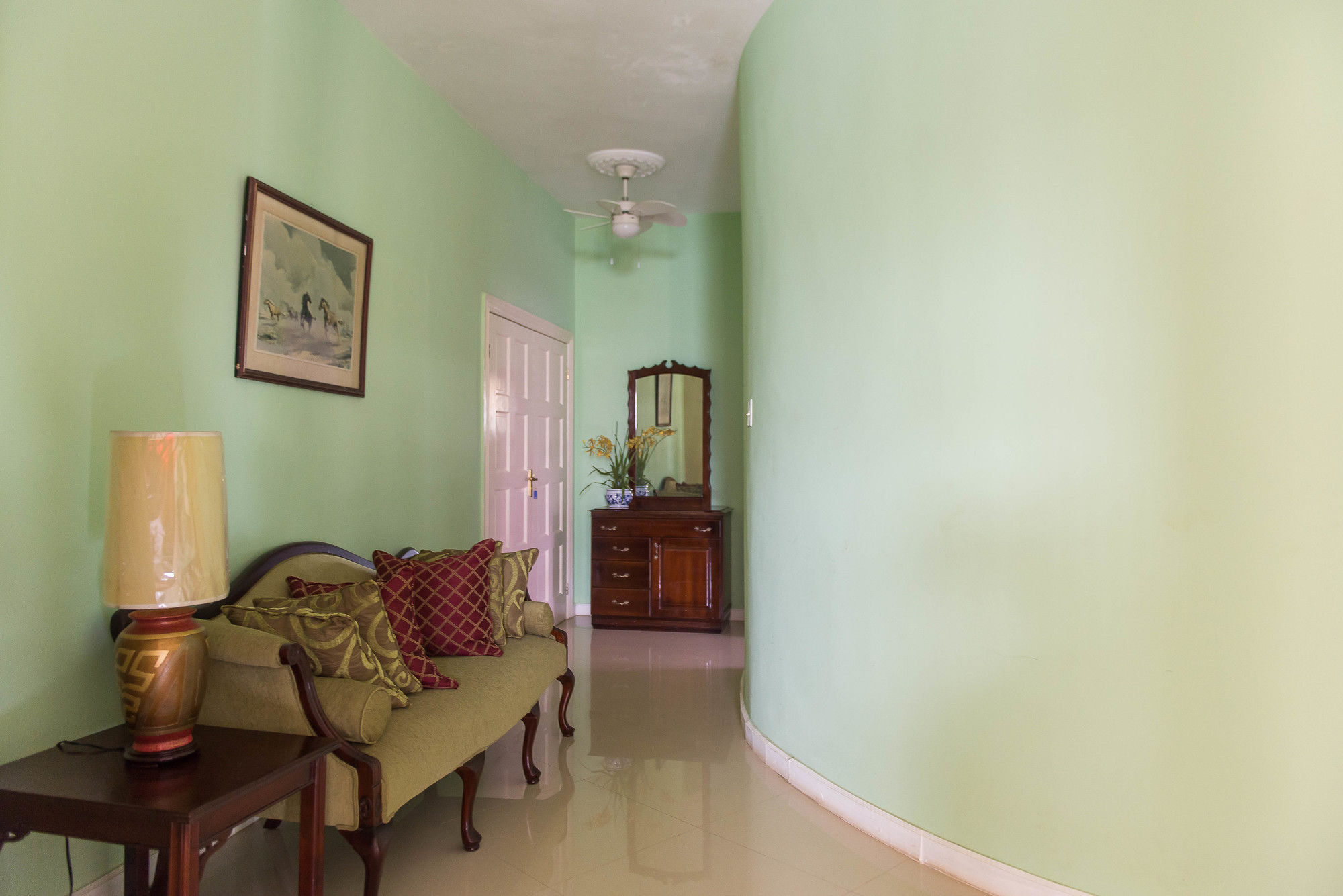 Фото Khastle Khodero