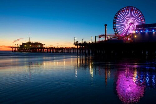 Гостиница Studio Inn and Suites в Дауни