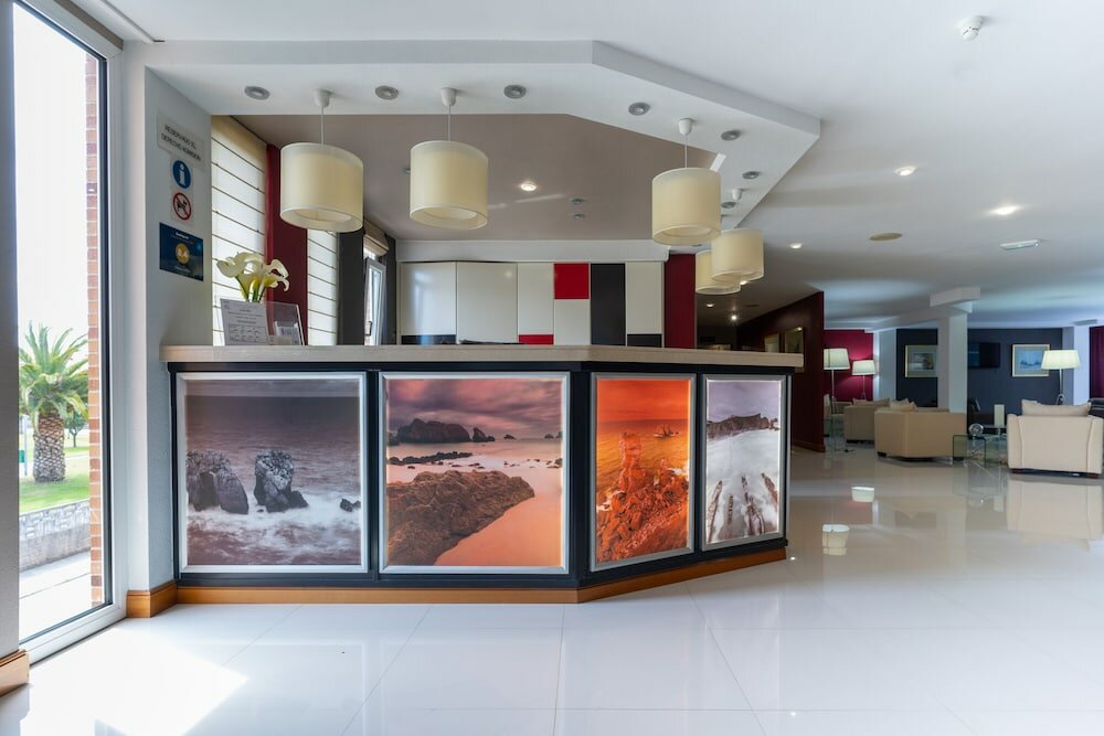 Фото Château La Roca