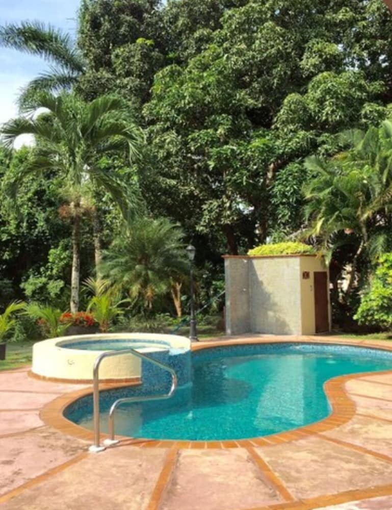 Фото Albrook Inn