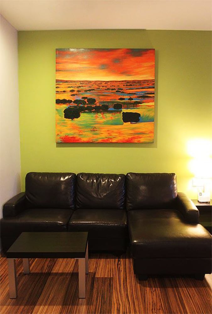 Фото The Brunei Hotel