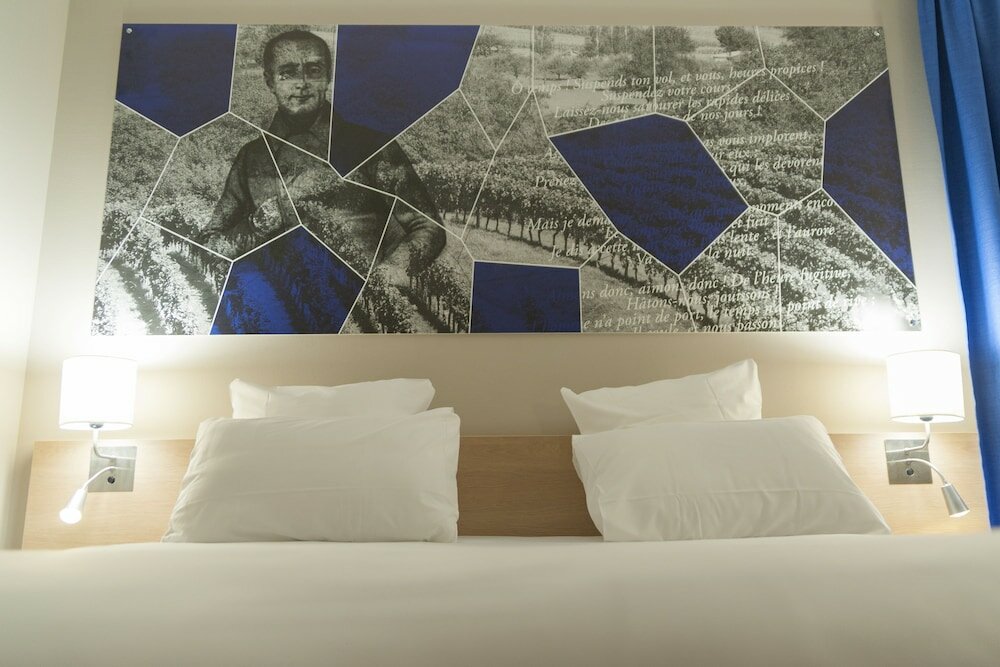 Фото Brit Hotel Mâcon Centre Gare