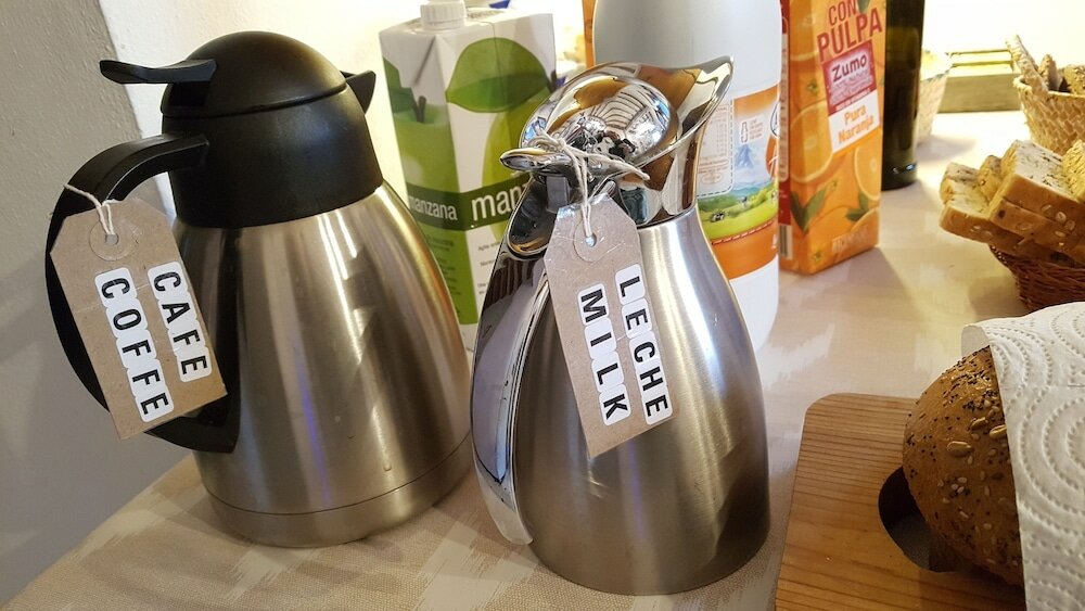 Фото Hostal Ca'n Tiu