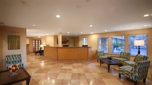 SureStay Plus Hotel by Best Western Mountain View (Oregon, Lake County, Lost Forest Instant Study Area) ، فندق