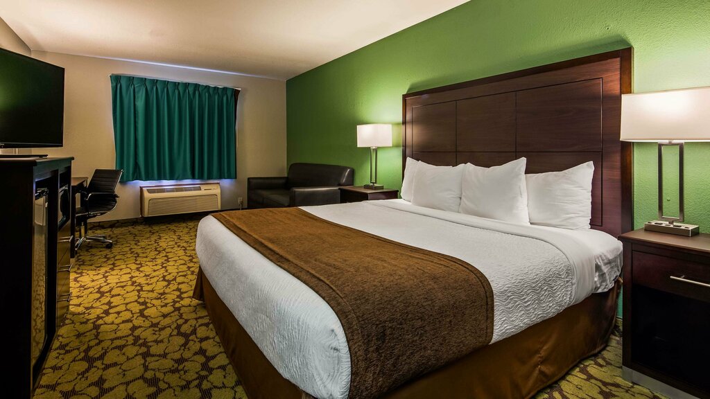 Hotel SureStay Plus Hotel by Best Western Bettendorf, State of Iowa, photo