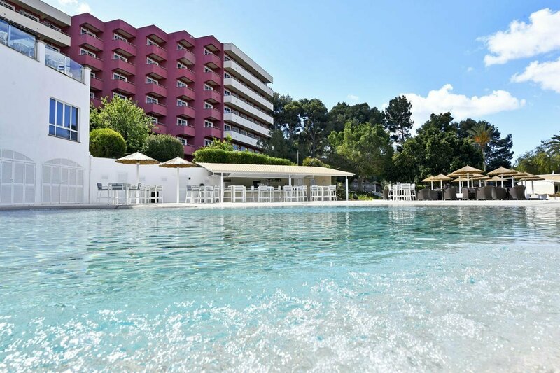 Гостиница Salles Hotel Marina Portals в Кальвии