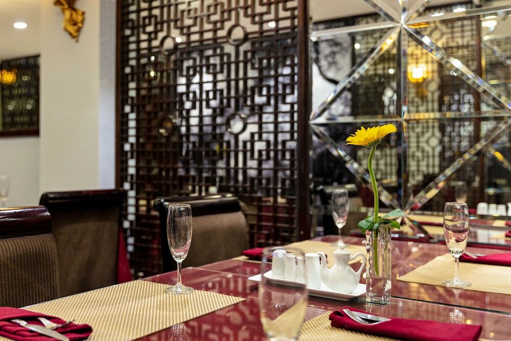 Фото Classy Holiday Hotel & SPA