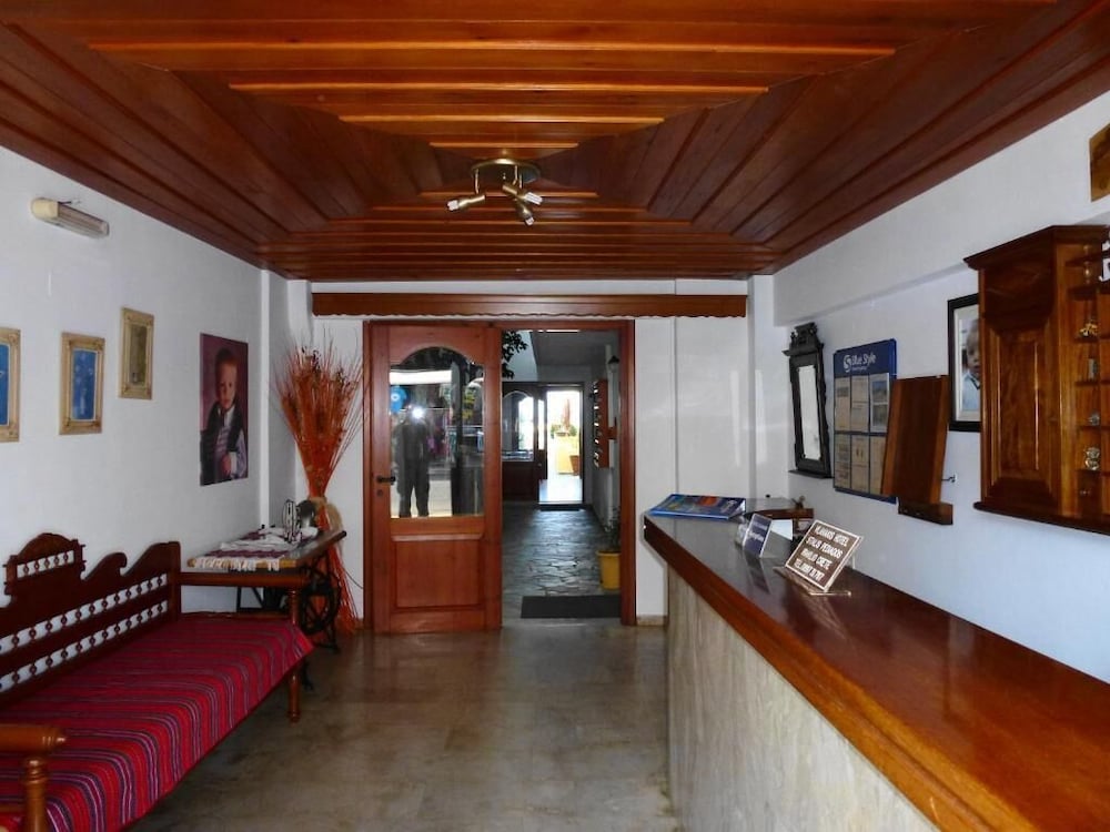 Фото отеля 3