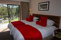 Фото Blue Lagoon Hotel and Conference Centre