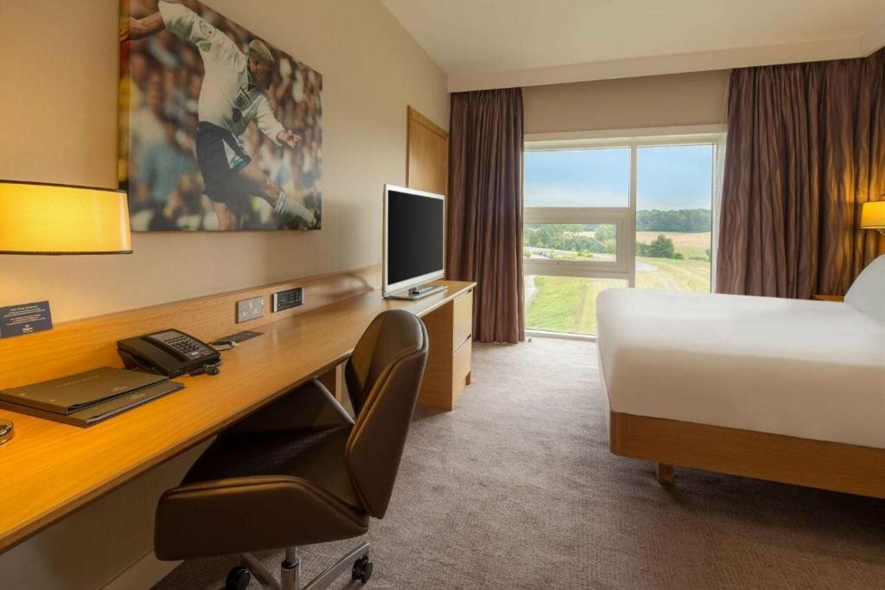 Фото Hilton at St George's Park, Burton Upon Trent