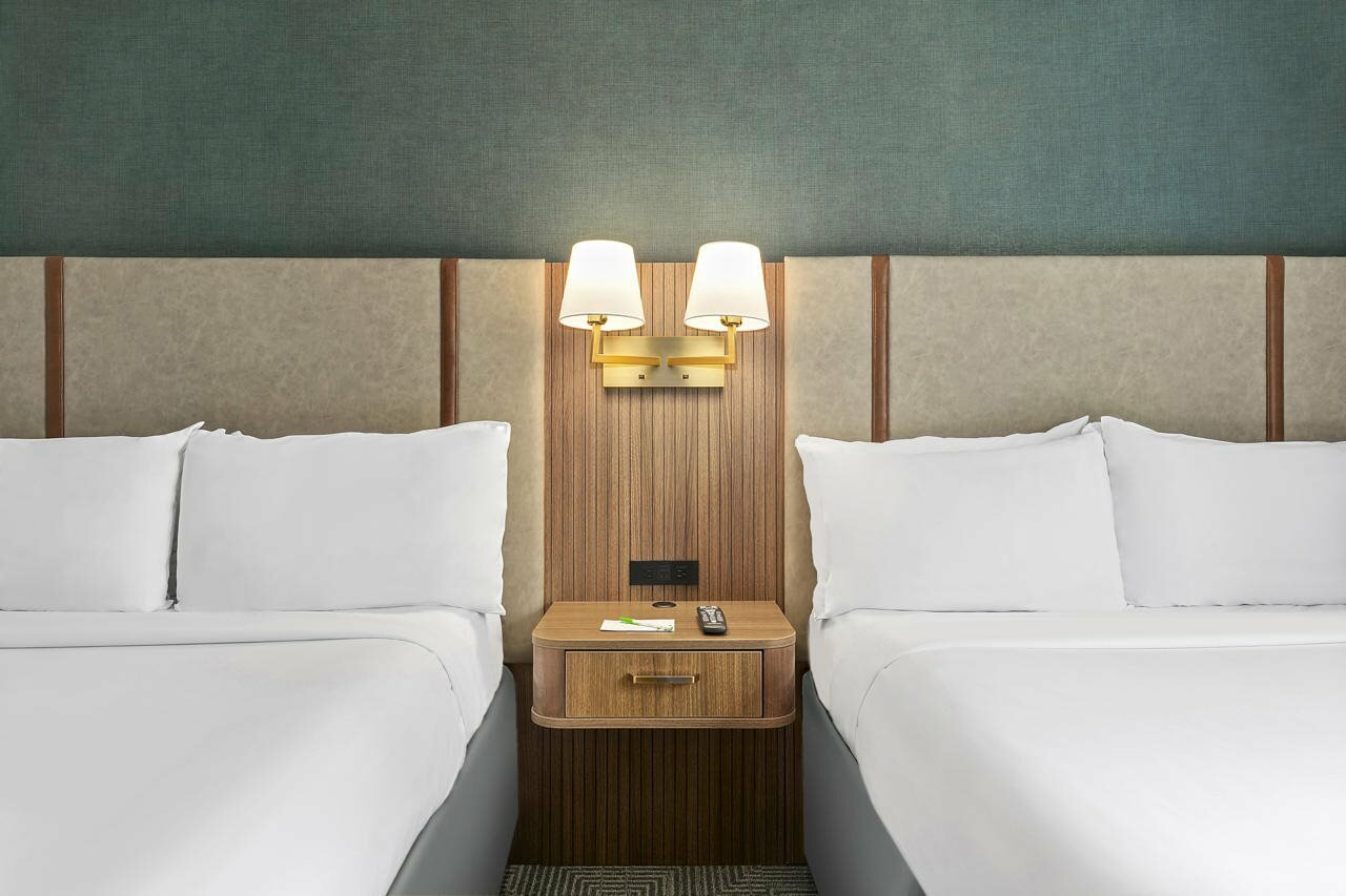 Фото Holiday Inn Manhattan 6th Ave - Chelsea