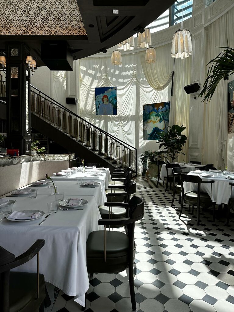 Restaurant Bisou, Dubai, photo