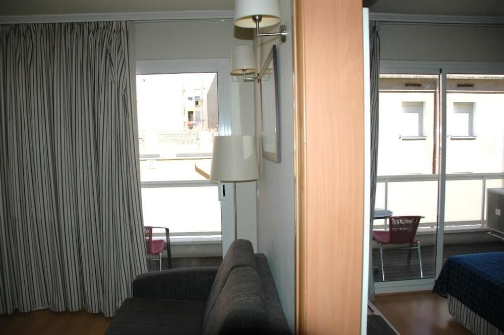 Фото Evenia President Hotel