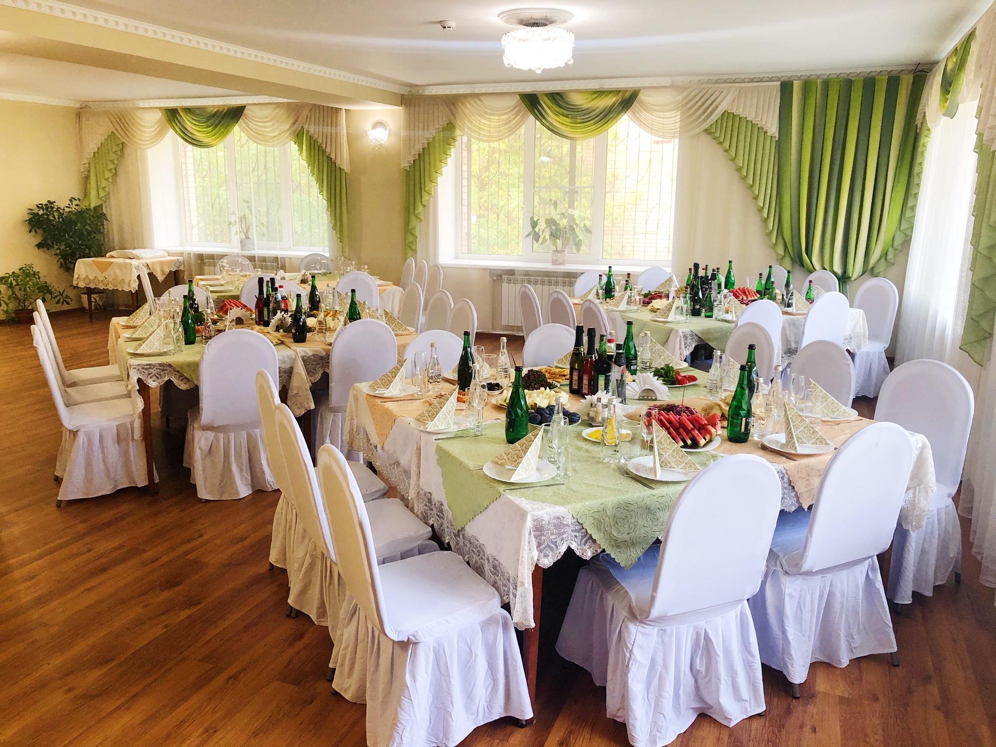 Фото Адонис