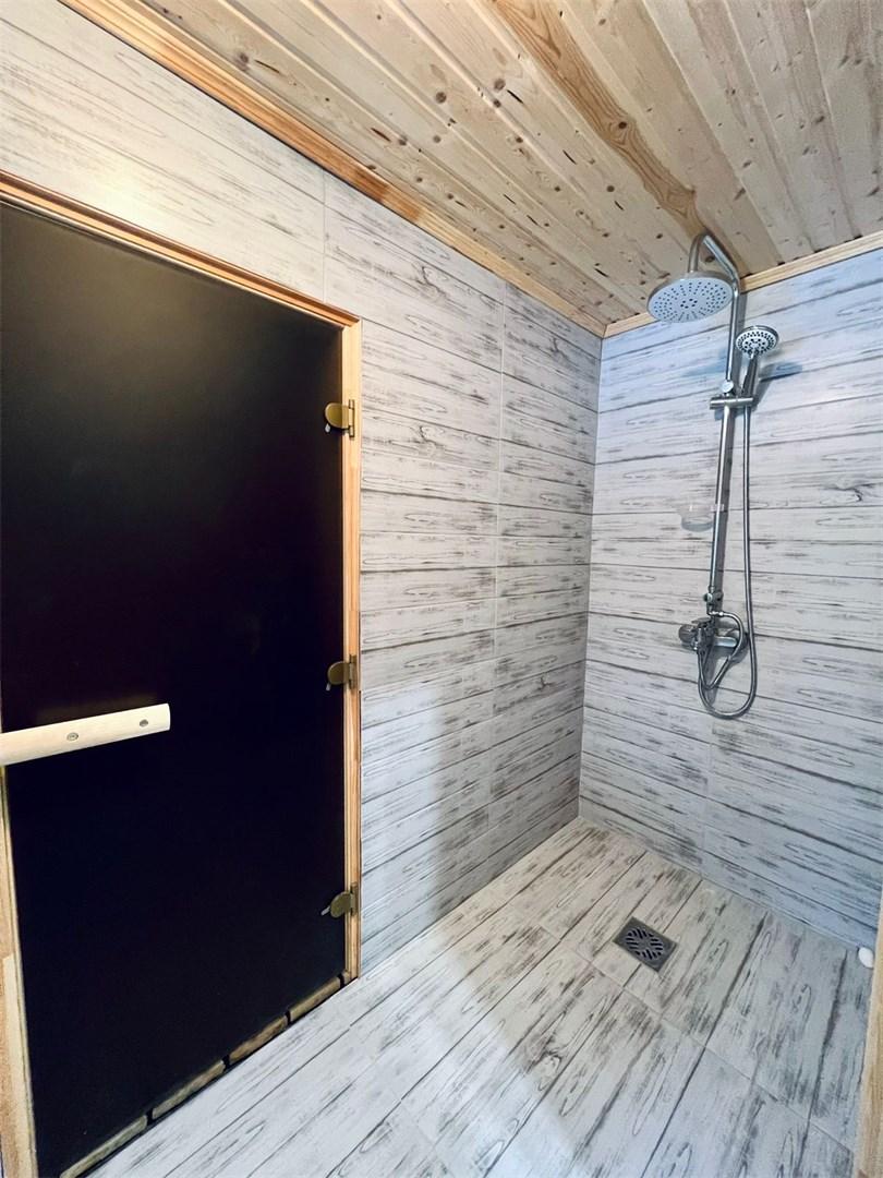 Фото Дом в лесу